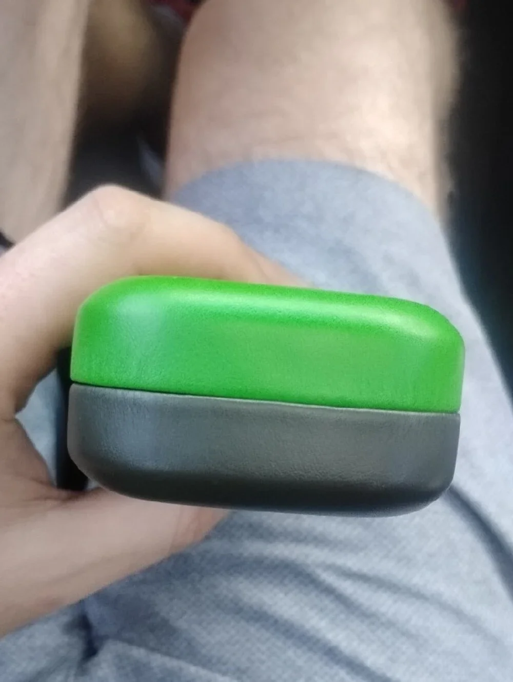 kate spade Bright Green Hard Eyewear Case